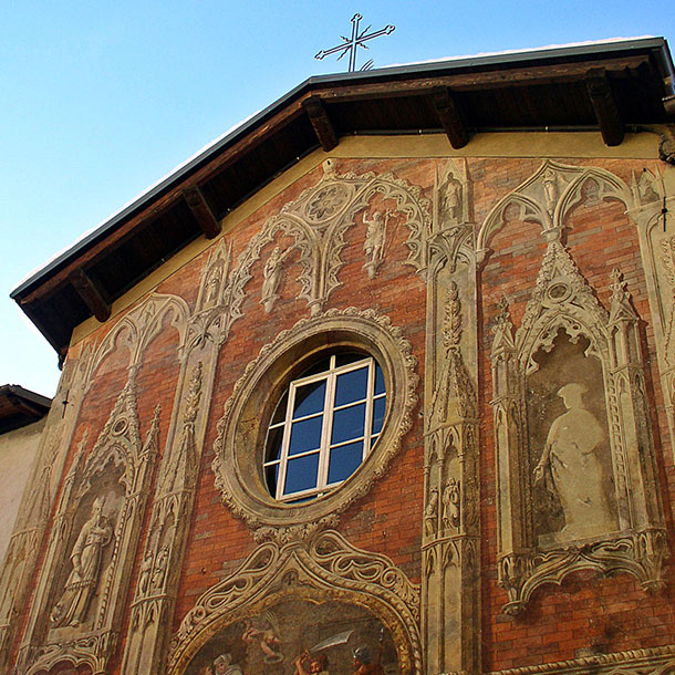 INTERNAL AND RESTORATION OF THE FACADE OF THE CHURCH OF ST GIOVANNI DECOLLATO – DEMONTE (CN)